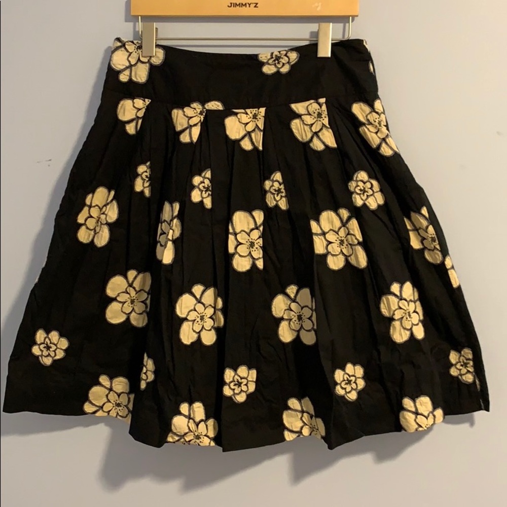 Gap | Midi Flared Skirt | Black and White Flowers.